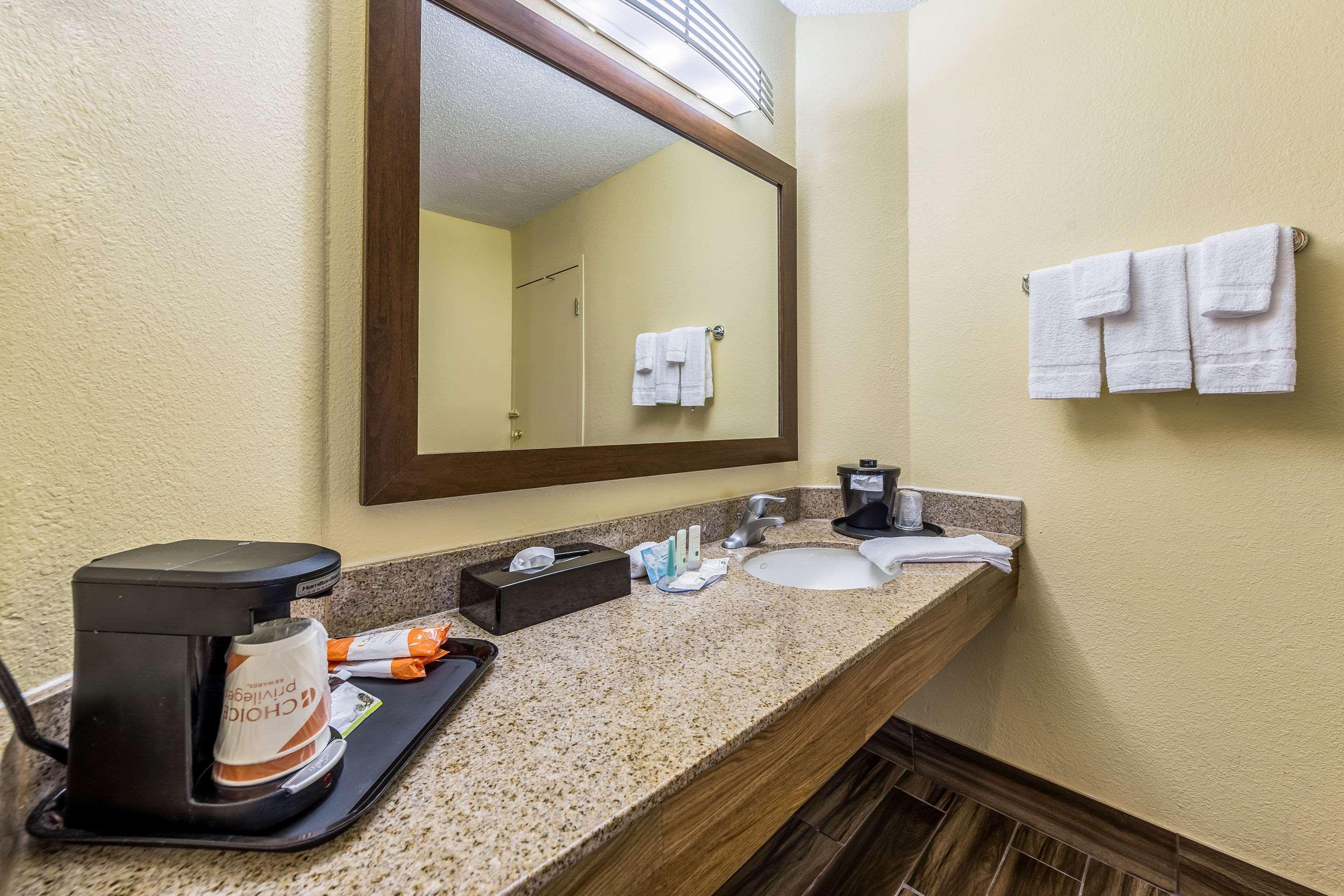 Quality Inn Clemson Near University Anderson Exterior foto